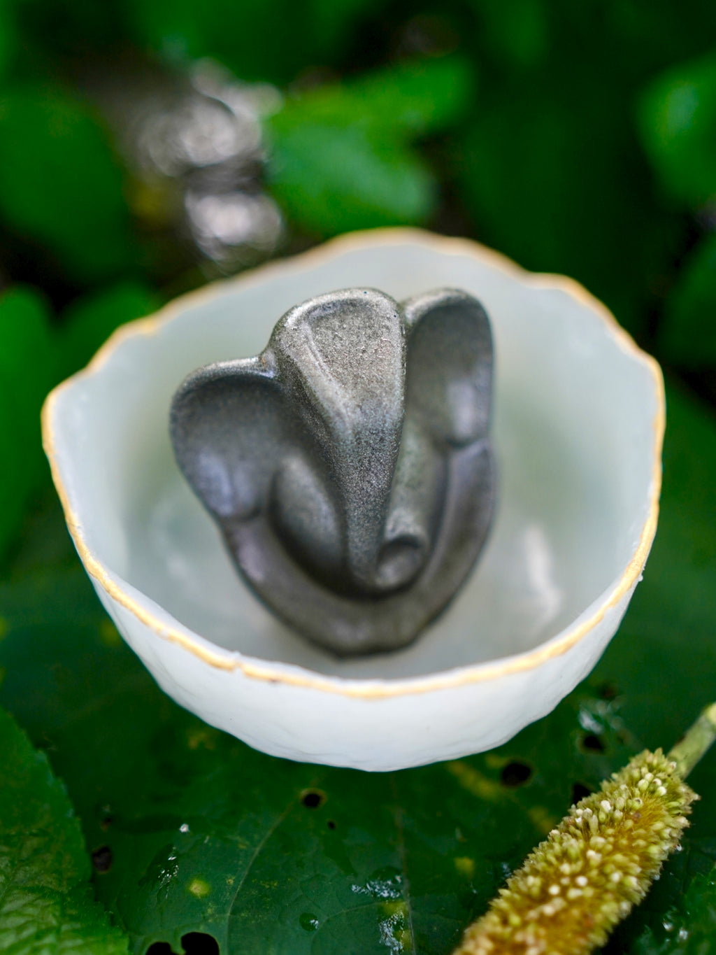 Pyrit )Sri Ganpati ji ) Celenite With Money Bowl